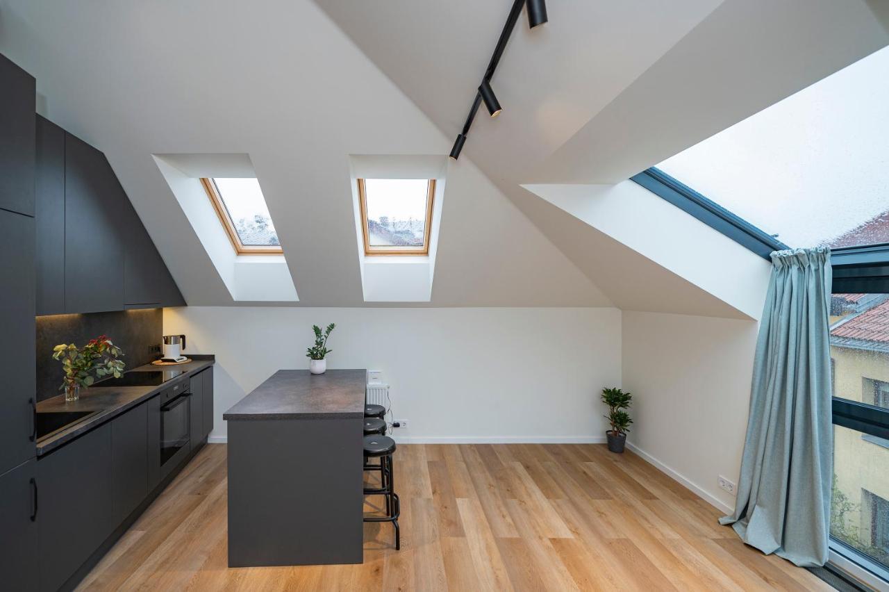Loft 1 Bd Old Town Apartment By Hostlovers Kaunas Dış mekan fotoğraf